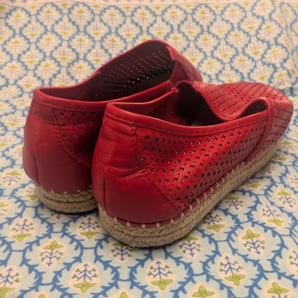 Chocolat Blu Brett Espadrille Flats - Picture 8 of 10